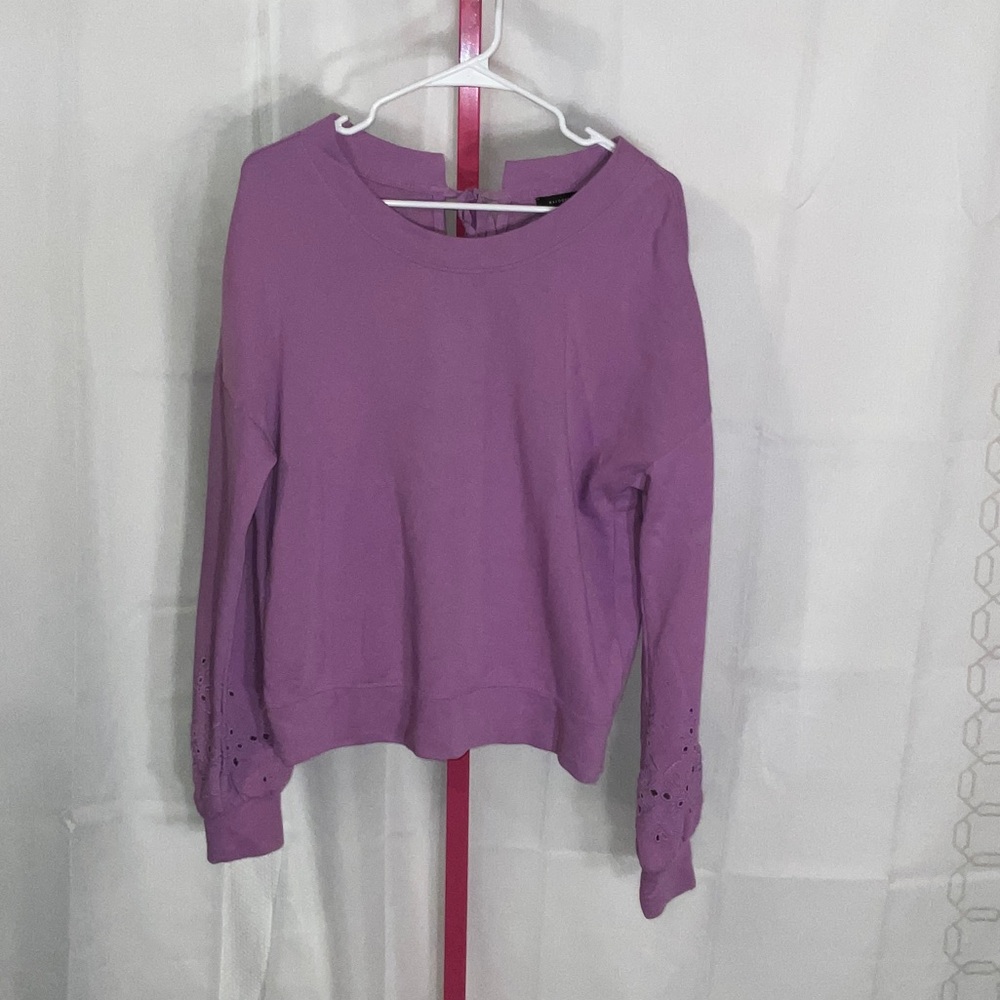 Halogen Purple‎ Sweatshirt with Eyelet Sleeves Medium